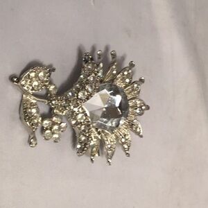 Flower BROOCH‎ PIN